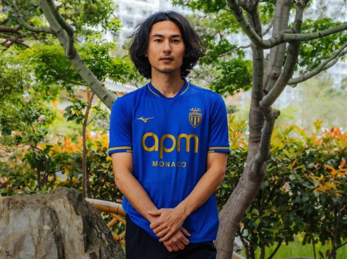ともさん TomoSan（サッカーユニフォームの世界） on X: 