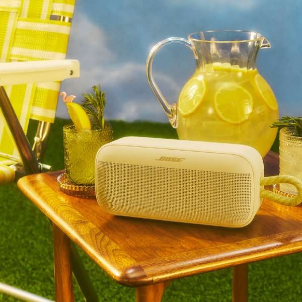 biccameraE's tweet image. /／
今を駆け抜けるサウンド
重低音が響くBluetoothスピーカー🔊
\＼

BOSEのスピーカーでいつでも
音楽を元気いっぱいに楽しもう🌞

今すぐチェック✅
biccamera.com/bc/item/142136…