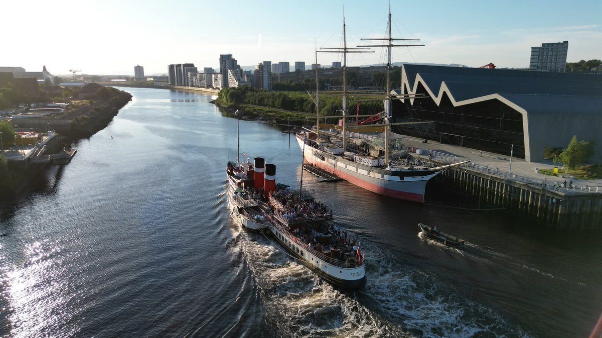 PS_Waverley's tweet image. WAVERLEY SUNSET CRUISE TONIGHT - FRIDAY 18TH JULY 

Don&apos;t miss the chance to enjoy an evening sunset cruise from Glasgow aboard the World&apos;s last seagoing paddle steamer. 

Waverley will depart Glasgow Science Centre this evening at 7pm (boarding from 6:30pm) for a cruise down the…