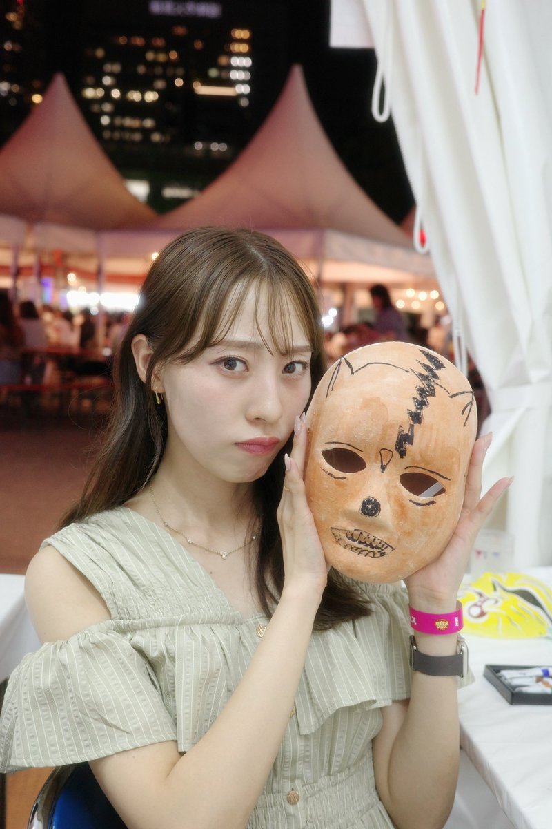 nya_n017's tweet image. お面作りました。馬です。