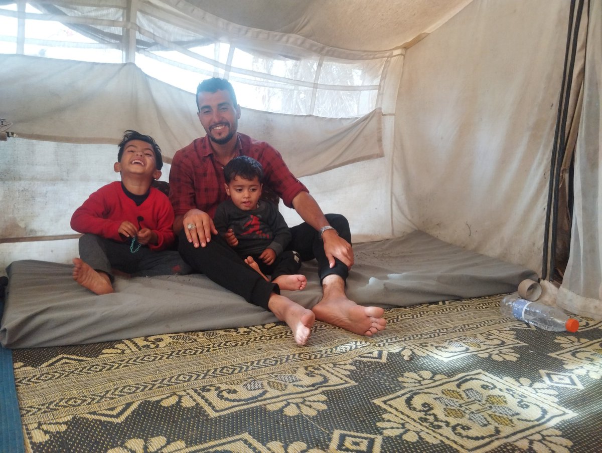 mohammedIhysse's tweet image. We are not living… we are just trying to survive, day by day, under bombing, fear, and hunger.
My children don’t know what safety means, and my wife struggles every moment to turn a tent into a home.
But we still dream, we endure, and we ask the world not to forget that we are…