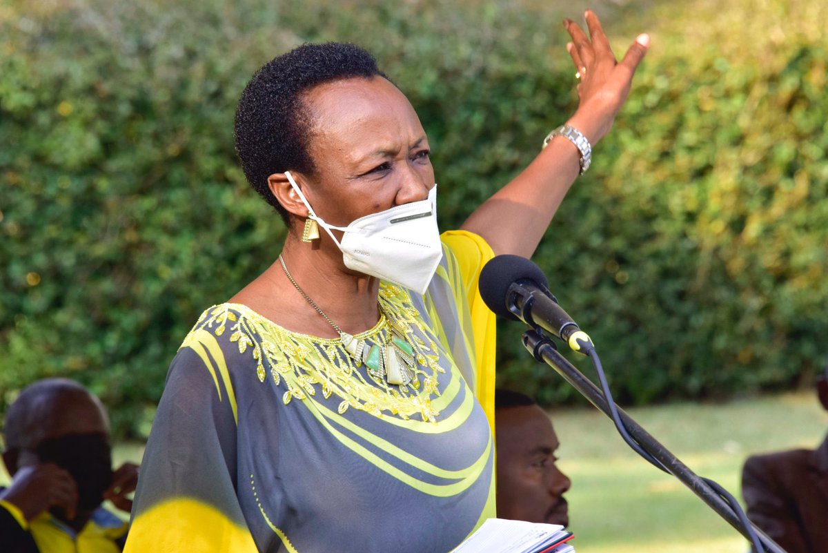 Vok895's tweet image. Hon Noame Kabasharira has won the #NRMPrimaries for Rushenyi County Ntungamo District.
#VOKNews #NRMPrimaries
