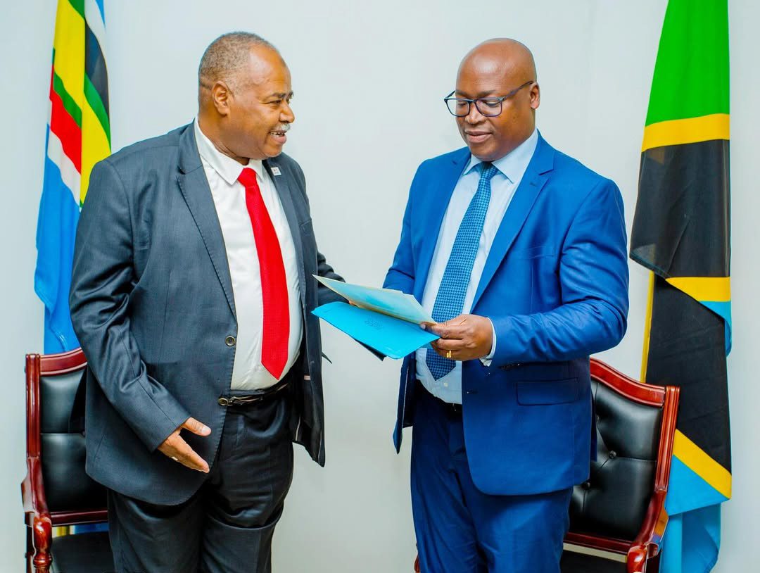 Mohamed Babiker (@mohamedbabik65) on Twitter photo Great meeting w/Tanzania’s Deputy Minister of Foreign Affairs, Hon. Dennis Londo, and <a href="/trcs1962/">Tanzania Red Cross Society</a> SG Mme. Lucia Pande in Dodoma. Discussed TRCS’s work w/<a href="/ifrc/">IFRC</a> support & Status Agreement.
Valued his appreciation of IFRC & #RCRC ties, he was once a volunteer. #HumanitarianDiplomacy Great meeting w/Tanzania’s Deputy Minister of Foreign Affairs, Hon. Dennis Londo, and <a href="/trcs1962/">Tanzania Red Cross Society</a> SG Mme. Lucia Pande in Dodoma. Discussed TRCS’s work w/<a href="/ifrc/">IFRC</a> support & Status Agreement.
Valued his appreciation of IFRC & #RCRC ties, he was once a volunteer. #HumanitarianDiplomacy