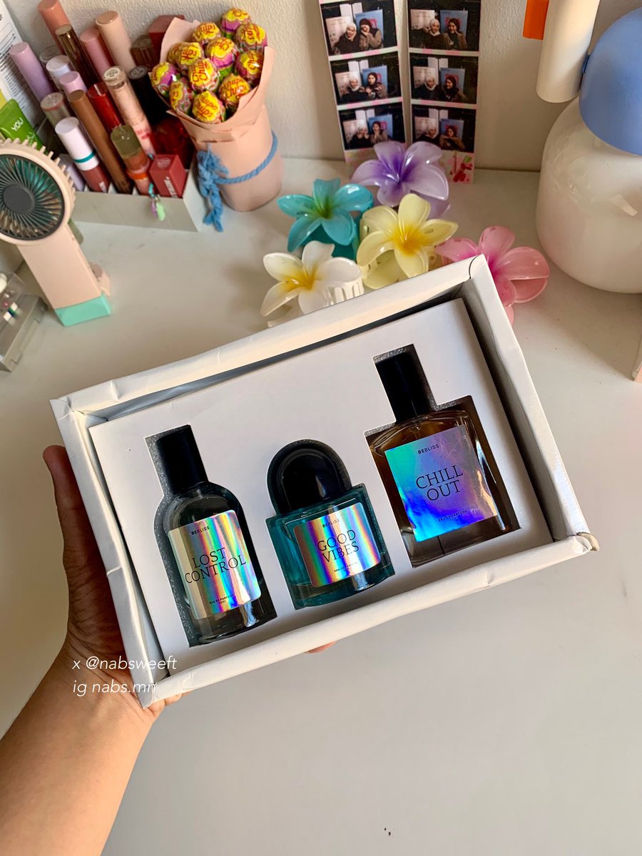 GUYSS, AKU NEMU PARFUM GEMES BANGET!

jadi kemarin cobain Bebliss Platinum Series, dalam 1 box dapet 3 parfum gitu. unisex, tahan lama 8-12 jam, dan wanginya tuh enak semuaaa 🥹✨

udah gitu cuma 50RIBUAN☝🏻