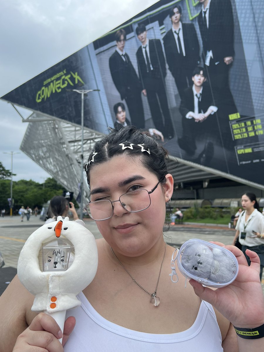 shownunuyo's tweet photo. d-day for the monstas !!

#CONNECTX0718 #커넥트엑스0718
#몬스타엑스 #MONSTAX #MONSTAX_CONNECTX
@officialMONSTAX https://t.co/wlDDj8OO75