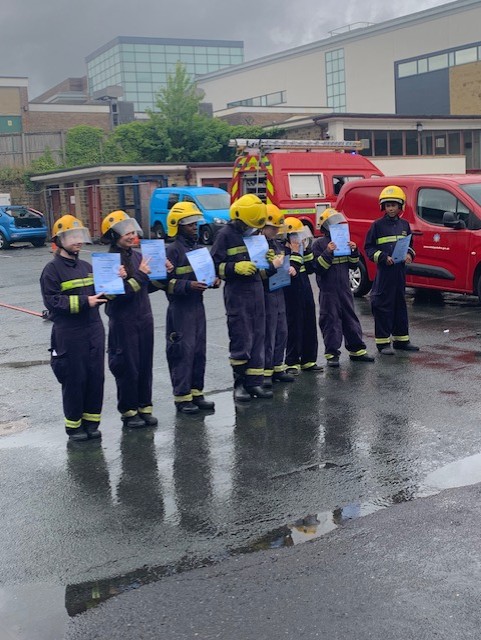 ASCHC_COLLEGE's tweet image. This week we celebrated the end of the G.R.I.T Course at Huddersfield Fire Station.
A group of Year 7 & 8 students have been attending for the last 9 weeks, learning new skills. They showcased their skills in front of Parents and Carers, A massive WELL DONE to everyone.
