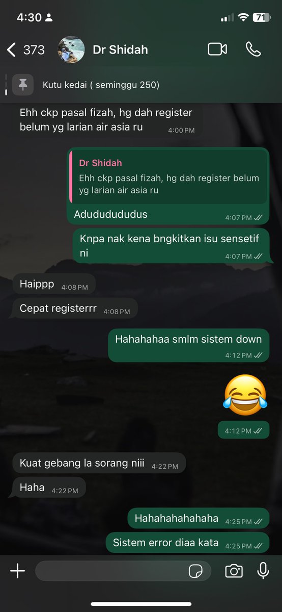 saraapollo's tweet photo. Ajak makan malatang jaaa, dia terus suruh register larian 😂 https://t.co/rojHeIGw3Q