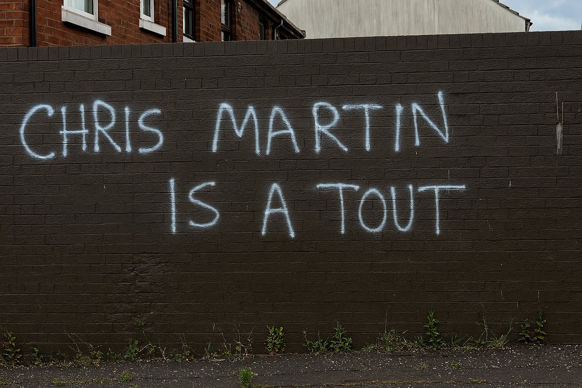 TiarnanTweets's tweet image. So he is