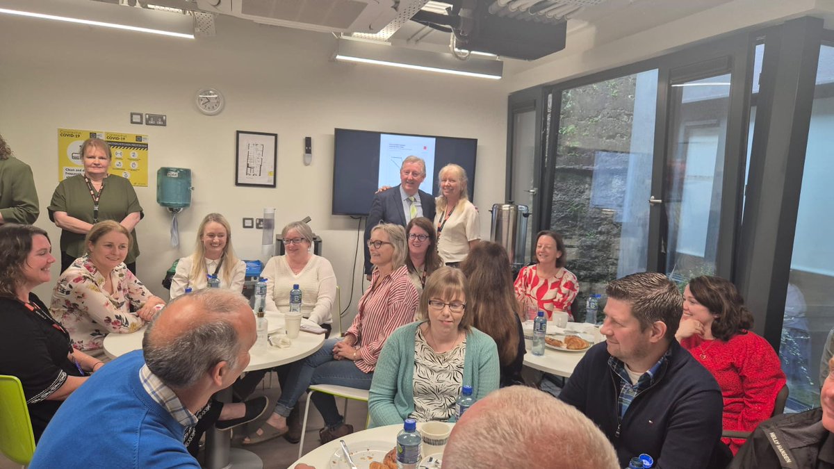 SeanCanney's tweet image. Delighted to visit the RSA offices in Loughrea yesterday.
It was a pleasure to meet the team who work in the areas of Enforcement, Commercial Vehicle Testing and Data areas of the RSA.
@RSAIreland