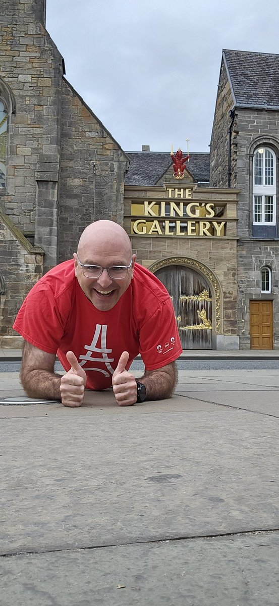 bryan greenberg (@bryankgreenberg) on Twitter photo Did my <a href="/MelindaHoward4/">Melinda Howard</a> #TravelingJulyPlankChallenge in front of the King's Gallery! Cheers! Did my <a href="/MelindaHoward4/">Melinda Howard</a> #TravelingJulyPlankChallenge in front of the King's Gallery! Cheers!