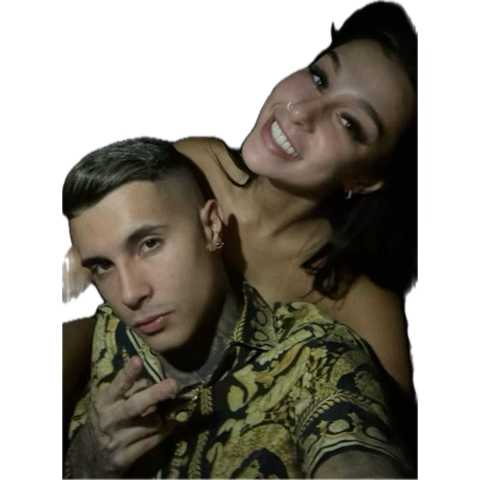 so_soph1's tweet photo. eu e ele(brincadeira eu odeio ele https://t.co/cxSjsTCLr8