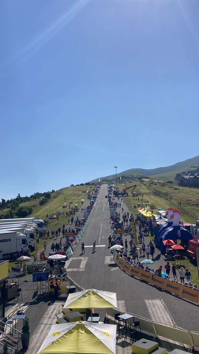 Bureau du jour 🤩
#TDF2025 #LesRP #Peyragudes