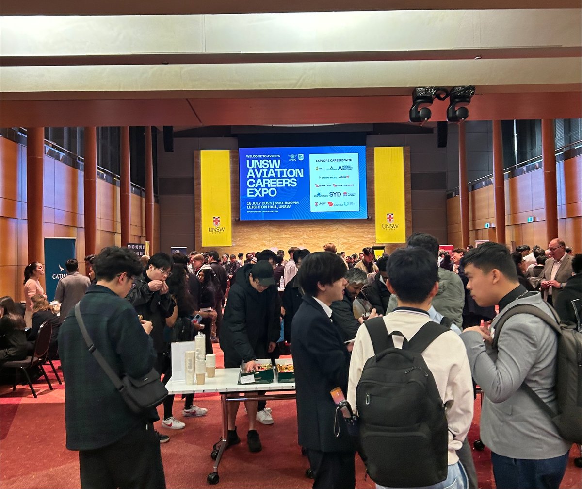 Earlier this week, Paul, Edward and Tamara from ACS Sydney had an excellent day at the University of New South Wales Aviation Careers Expo. Joined by Cali, a UNSW student and an intern at our Sydney office, our team met with aviation students to discuss the diverse opportunities