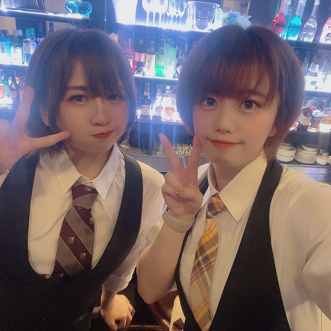 👑Cafe&amp;Bar Wiz オープン 👑

7/18(金) 18:00-5:00
18:00-23:00
・まかにゃん
・Chaco. 
23:00-5:00
・Tomo.
・れも

当日のご予約承っております！
📞03-6278-9321
こちらまでお電話お願いいたします

皆様のご来店心よりお待ちしております✨