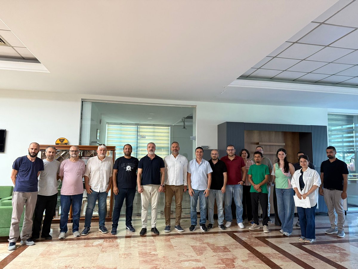 tduborgtr's tweet photo. Birliğimizce düzenlenen İstanbul İli Bilirkişilik Temel Eğitimi’nin 1. grup programı, 14–17 Temmuz tarihleri arasında gerçekleştirilmiş olup katılımcılara sertifikaları, Yönetim Kurulu Üyemiz Sayın Emrullah Acar tarafından takdim edilmiştir.
Diğer eğitim gruplarının programları ise, Birliğimiz tarafından belirlenen eğitim takvimi çerçevesinde gerçekleştirilecektir.
Tüm katılımcılarımıza verimli ve başarılı bir eğitim süreci dileriz.
