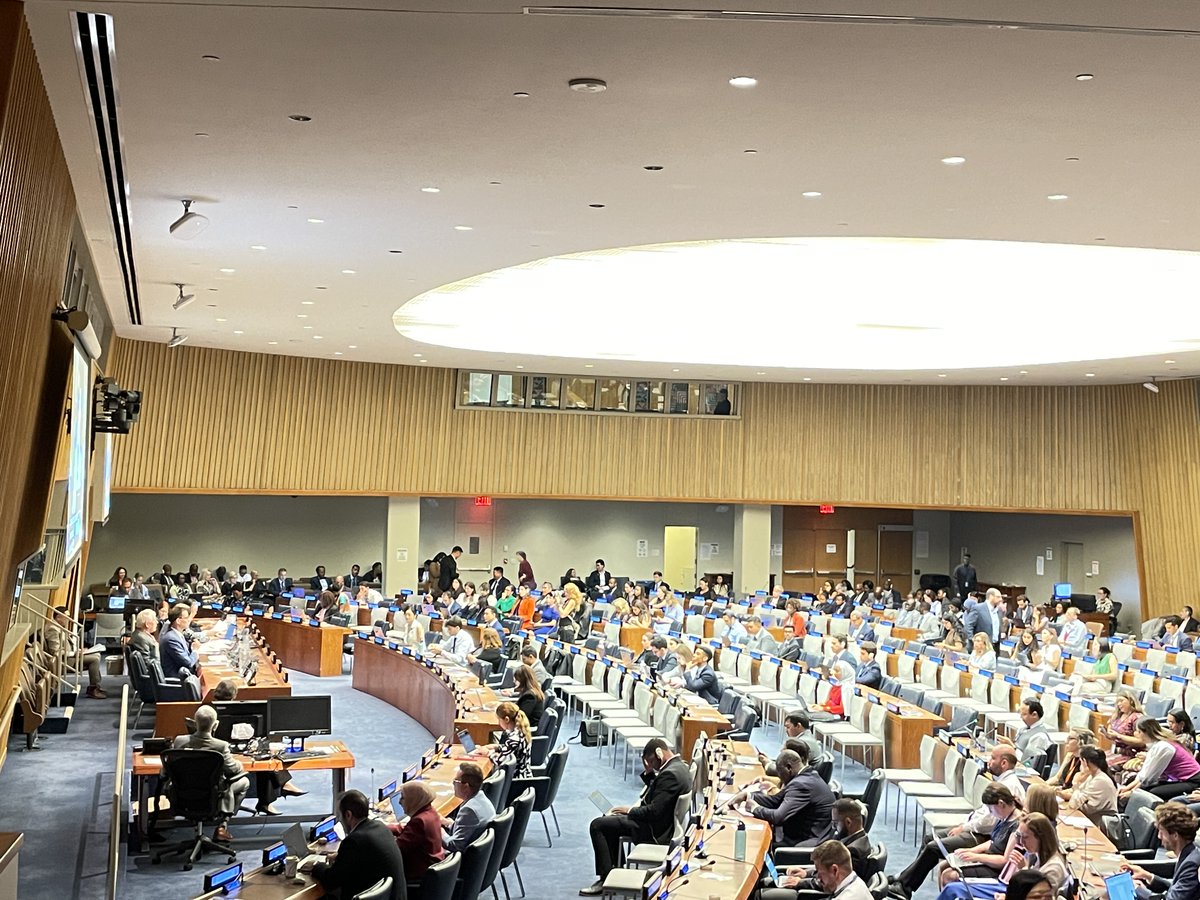 UN_Armida's tweet image. #AsiaPacific is home to 38 middle-income countries and 60% of the world’s population.
At #HLPF, I emphasized that achieving the #SDGs means investing in people, advancing the green transition & expanding partnerships, including with emerging donors & private sector.