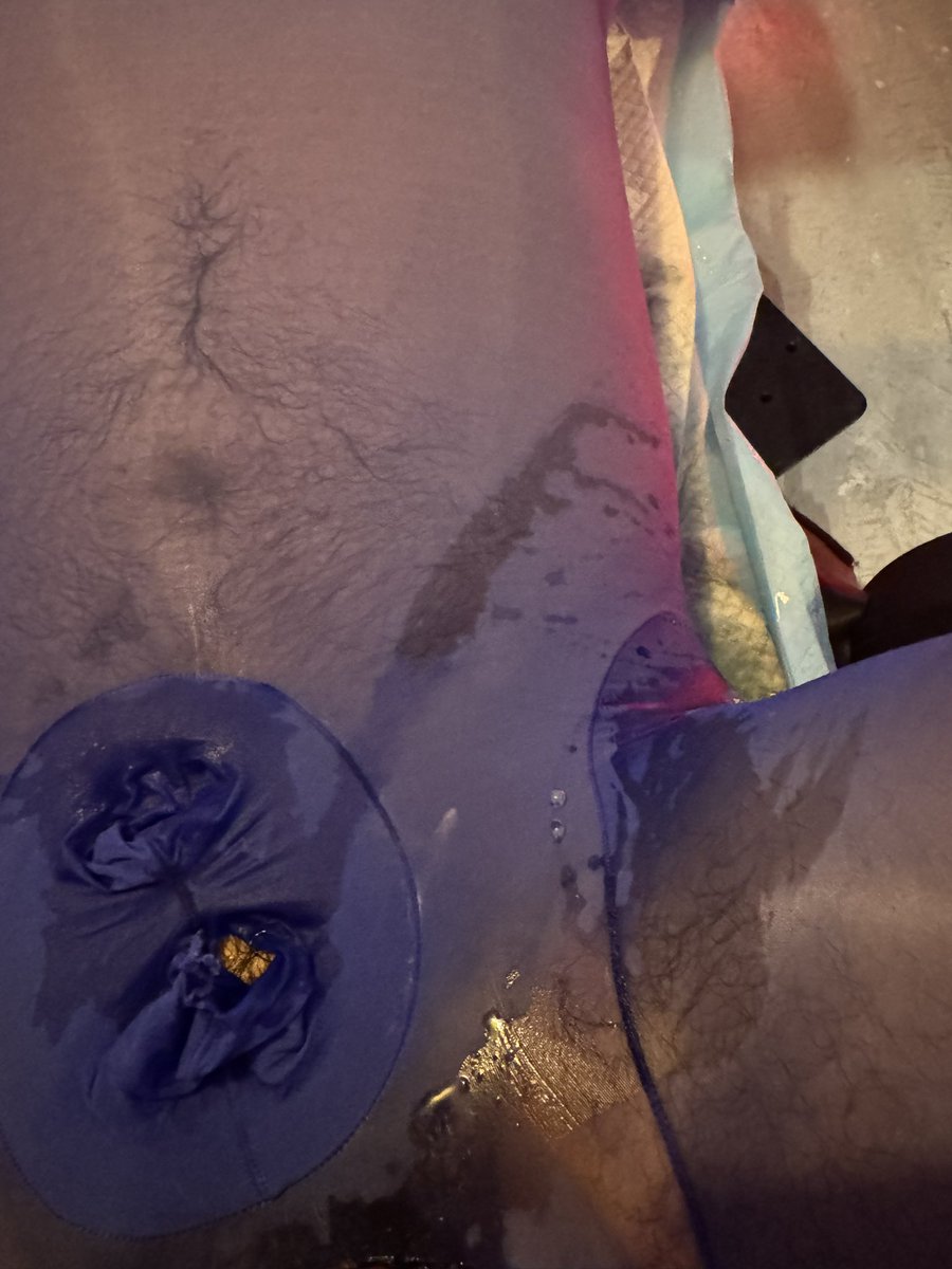 前高续更人数➕13
前列腺喷涌而出，再次起飞🛫。
肌肉抽动，全身颤抖🥶。感受最强烈的高潮！