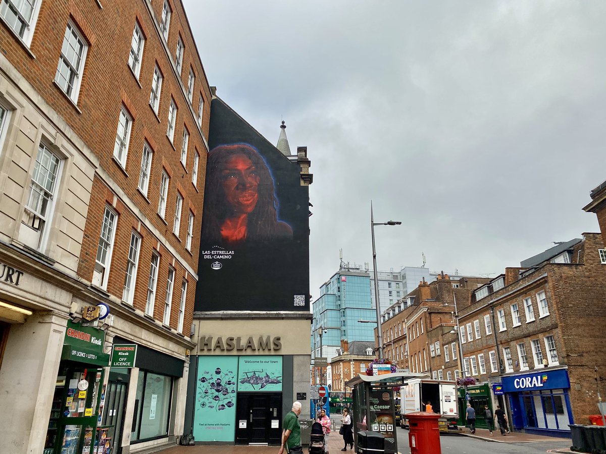 Spiddly's tweet image. Every time I pass this mural of Heather Small, I can’t help but think it looks a bit satanic #rdg #rdguk