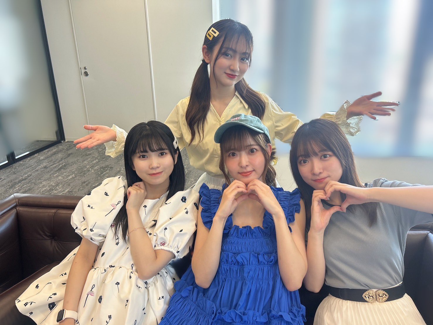 直筆サイン色紙 ナナブンノニジュウニ22/7ナナニジ 西條和 天城サリー 佐倉初 2025年最新】ナナニジ サインの人気アイテム - メルカリ