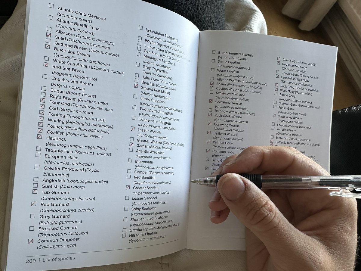 JackPerksPhoto's tweet image. One feature I really wanted in my latest book was a tick list at the back so people can mark species of fish they have caught/seen