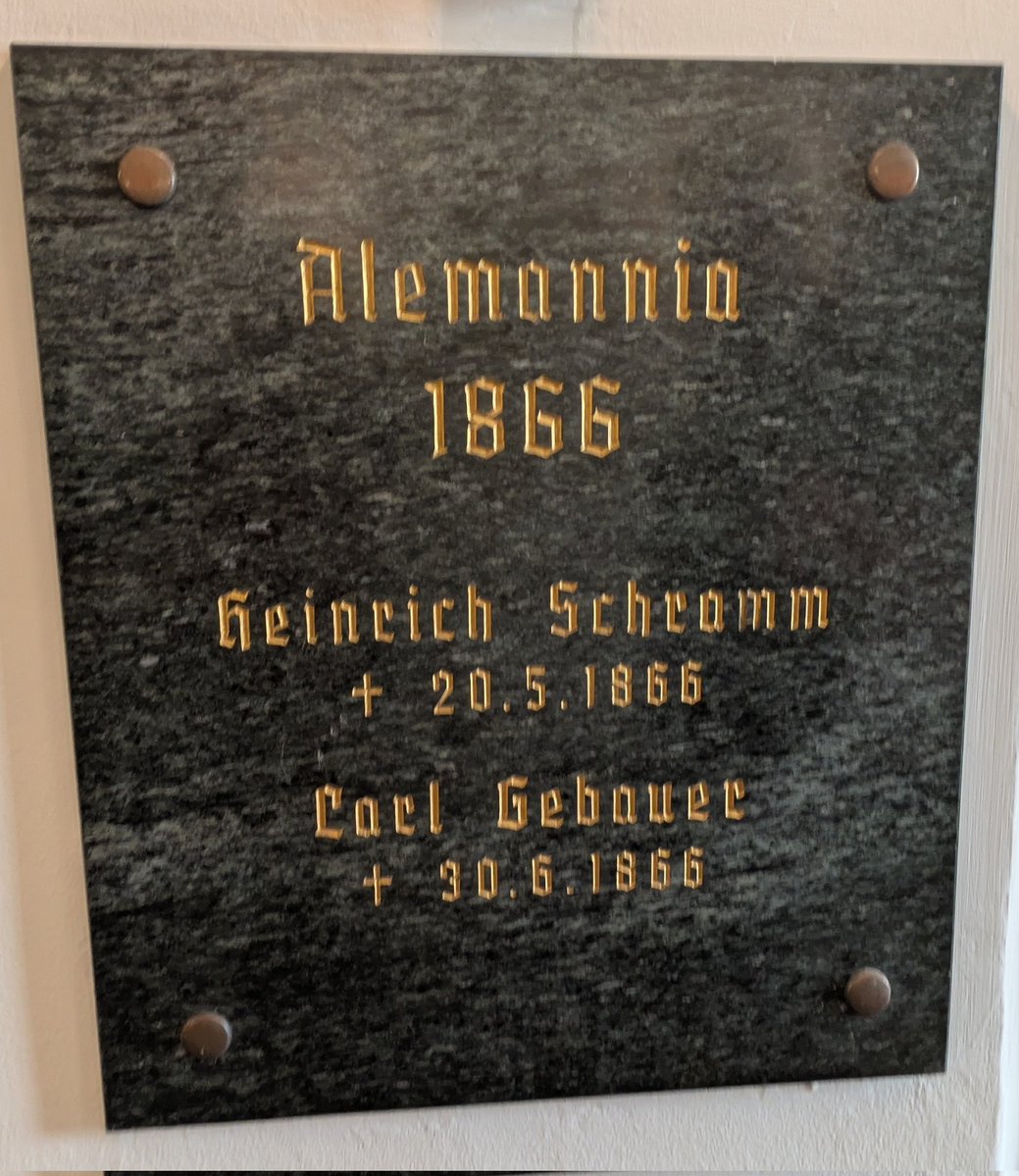 w_kubitschek's tweet image. Dieser Schramm ist für Deutschland gefallen.