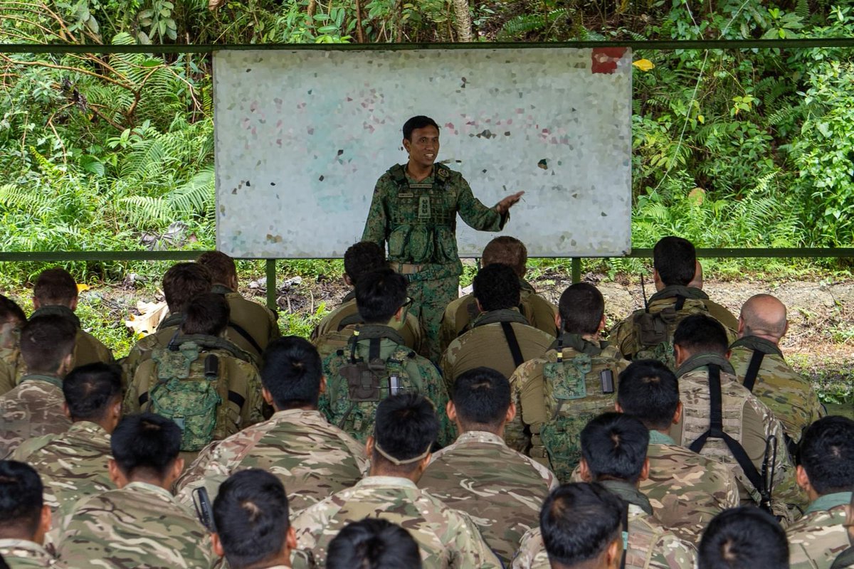 NTUsg's tweet image. 🎖️ Congratulations to #NTUsg Nanyang Business School (NBS) alumnus Fairoz Hassan for his recent promotion to Brigadier General in the Singapore Armed Forces. On how NBS has influenced his leadership, he said, “I had classmates from various industries and across the world while I…