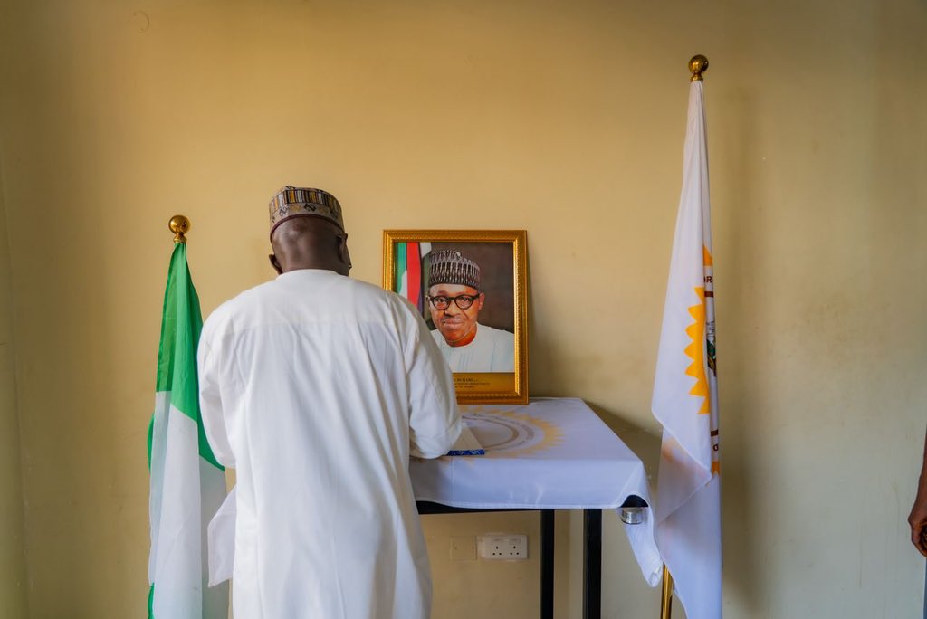 I had the honor of signing the condolence register in memory of our late former President at the NCFRMI annex office, in line with the directive of His Excellency President Bola Ahmed Tinubu.

May Allah forgive his shortcomings and grant him Jannatul Firdaus.
