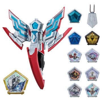 bandai_ultratoy's tweet image. ⭐️⭐️好評発売中!⭐️⭐️
「 #ウルトラマンオメガ 」の変身アイテム「DXオメガスラッガー」とウルトラメテオ10種がセットになった「DXオメガスラッガー 最強なりきりセット」が登場!
全国の玩具売り場で好評発売中!✨
toy.bandai.co.jp/series/ultrama…
#ウルトラマン