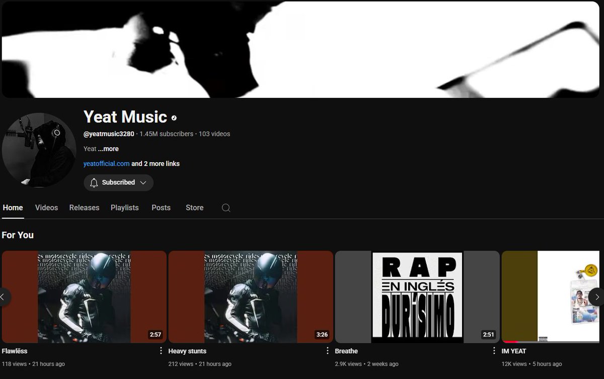 Zaymud's tweet image. I dont know if im late but yeat just dropped old songs? 😭
Covers also random as shit 😭😭