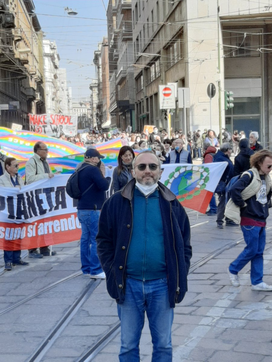 andytuit's tweet photo. activism works, so act, as the #Swedish #FearlessGirl has been saying over&amp;over 

today it's #climatestrike Again&amp;Again #UntilweareDone 

#FridaysForFuture 
#ClimateJustice 
#StopFundingFossils
#ENDfossilfuels 
#UprootTheSystem
#PeopleNotProfit
#EnoughisEnough
#LetsRaiseOurVoice https://t.co/wBqw77BuJm