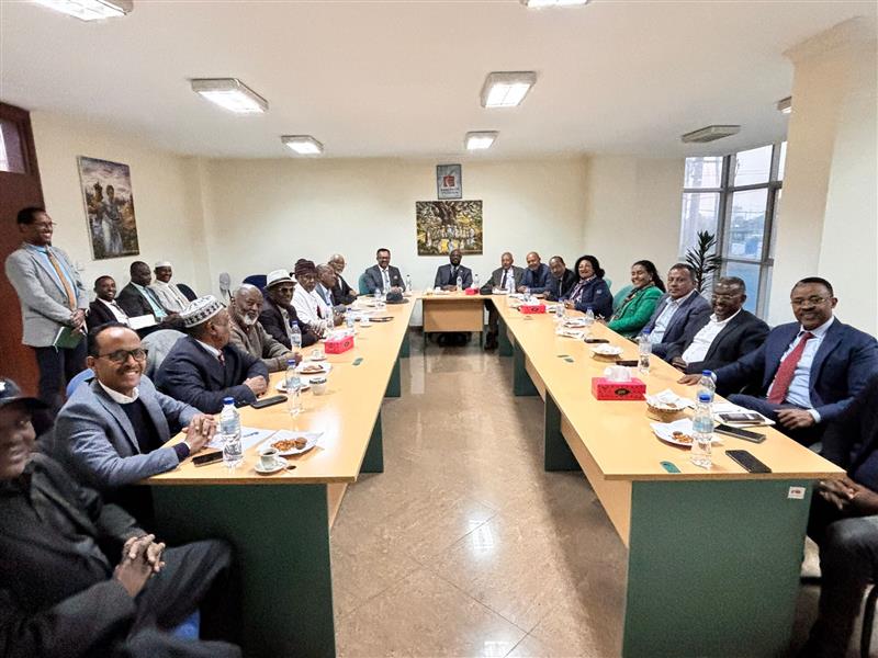 USEmbassyAddis's tweet image. Peace builds the foundation for progress. Ambassador Massinga visited Justice For All- Prison Fellowship Ethiopia (JFA-PFE) office, reaffirming U.S. commitment to strengthening Ethiopia’s justice sector and advancing conflict resolution efforts.