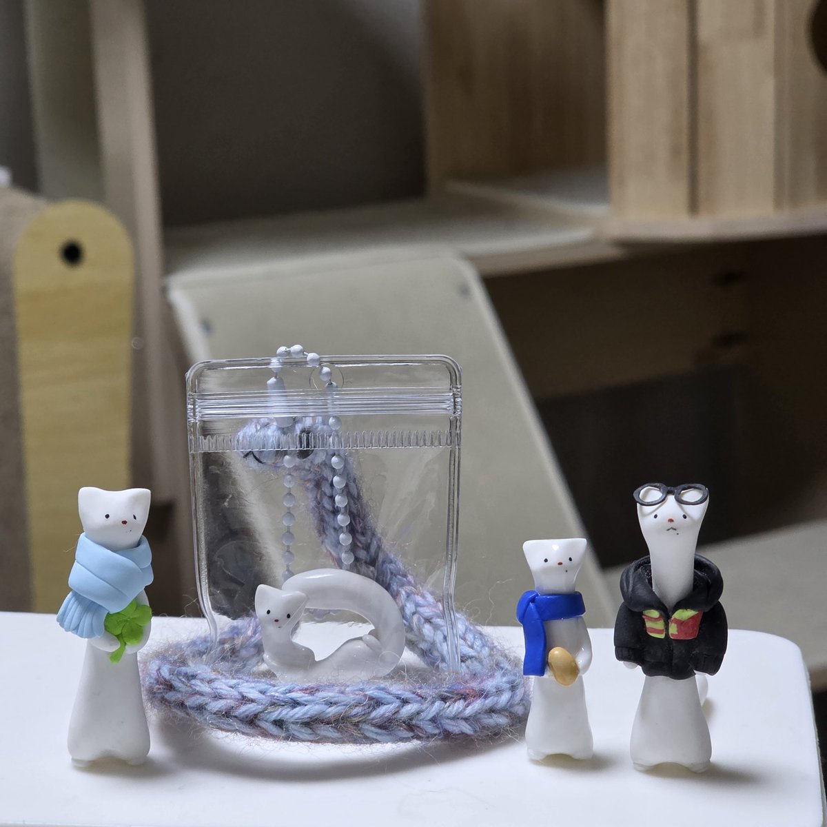 [RT]폴리머클레이로 만든 커스텀 족제비 인형을 판매합니다.🍀💙🪨
RT해주신 한 분께 원하시는 족제비 인형 하나를 보내드립니다.(당발0830)
크기와 모양이 조금씩 다르고 작은 먼지나 지문자국이 있을 수 있으니 구매시 참고해주세요!
witchform.com/deposit_form.p…