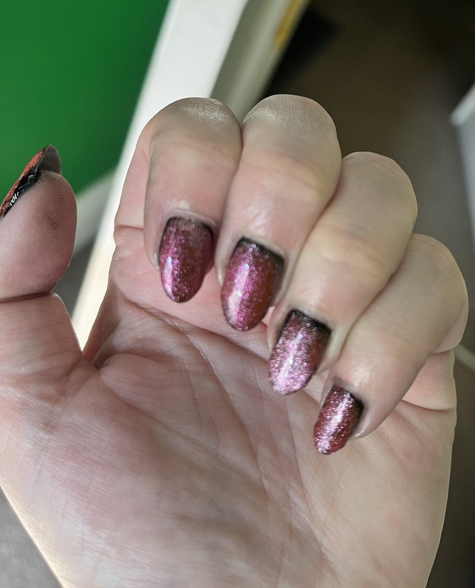 This week’s nails. Another attempt at cats eye…