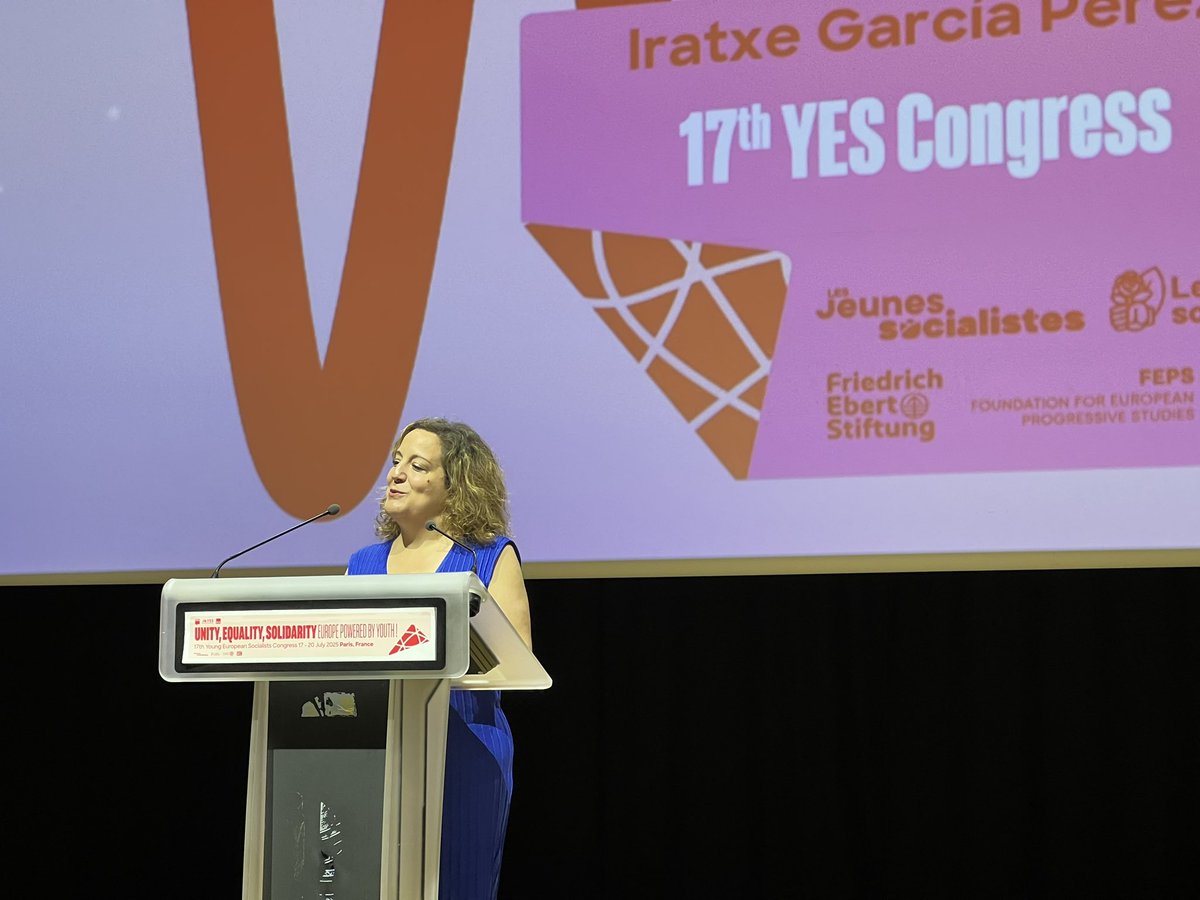 IratxeGarper's tweet image. Honored to close our parliamentary year with my socialist family.
🌹 Thank you, Enric & Sophie, for your leadership at @YESocialists. You’ve inspired a generation to lead with courage and vision.
The future is yours. We stand with you.
#17YESCongress