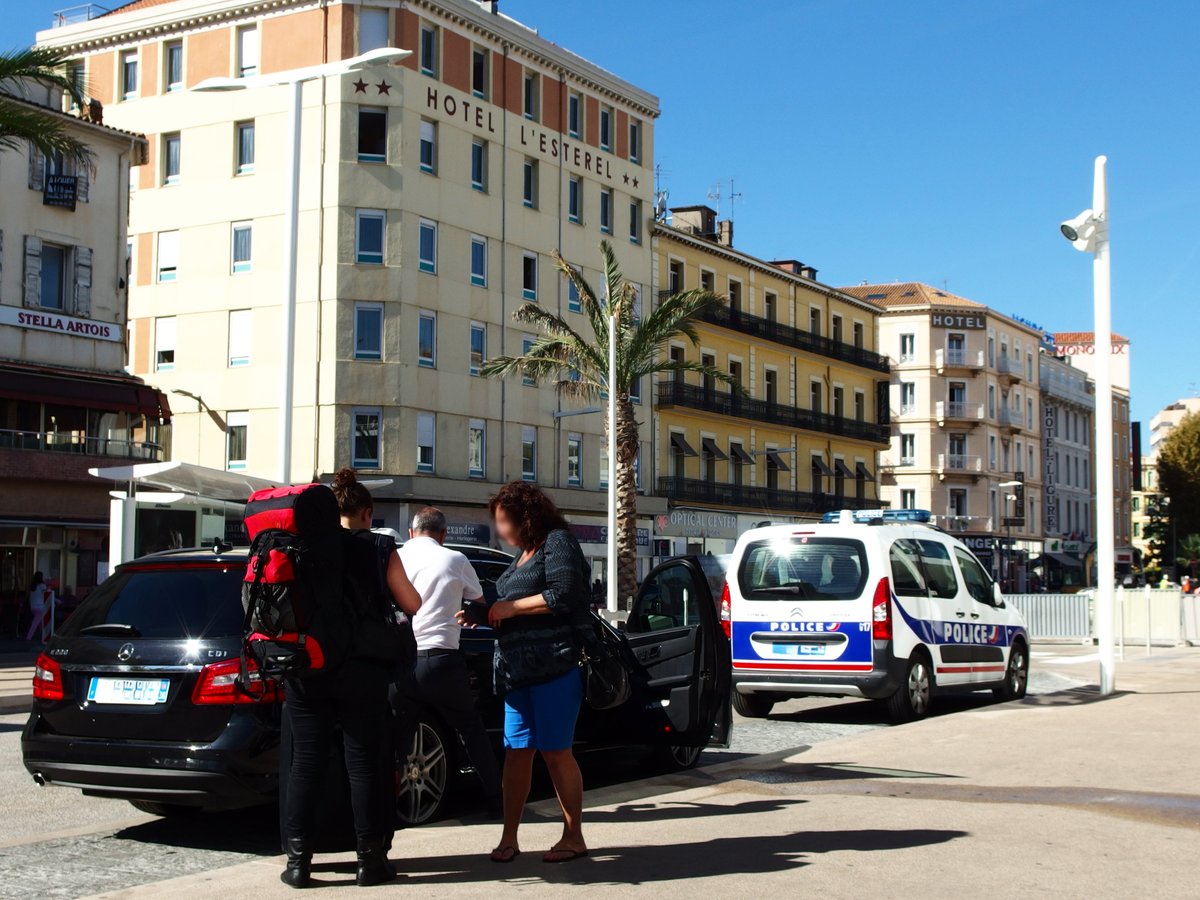 100% NEWS TAXIS N°302
ACTUALITÉS : Taxis/T3P, trêve estivale ?
Lire l’article – 100pour100news.com/2025/07/15/tax…
#taxi #mobilité #transports #Actualités #vtc #plateformes #AssuranceMaladie #Cinema #DevenirChauffeur