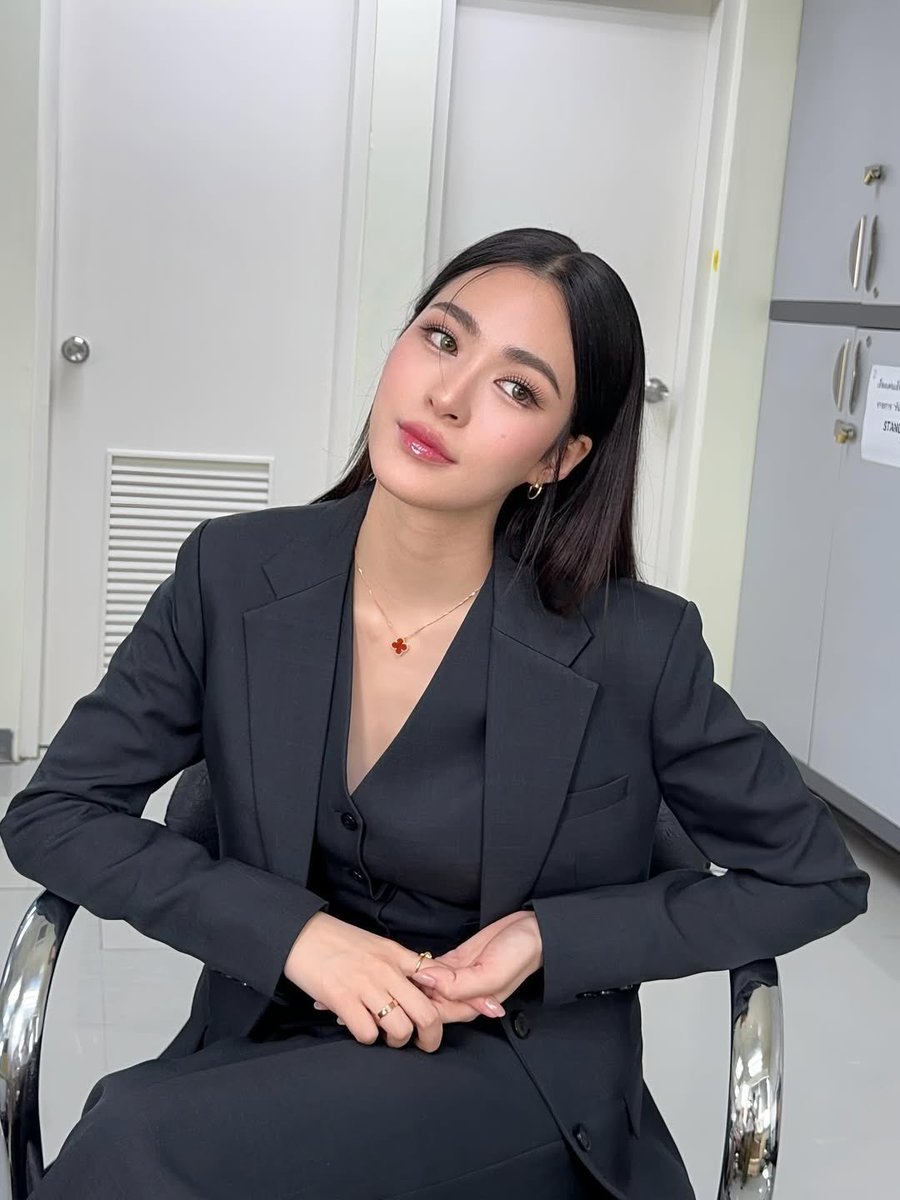 tangtangstp's tweet photo. 🧎🏻‍♀️🧎🏻‍♀️🧎🏻‍♀️🧎🏻‍♀️🧎🏻‍♀️🧎🏻‍♀️ https://t.co/iRJjaYcghK