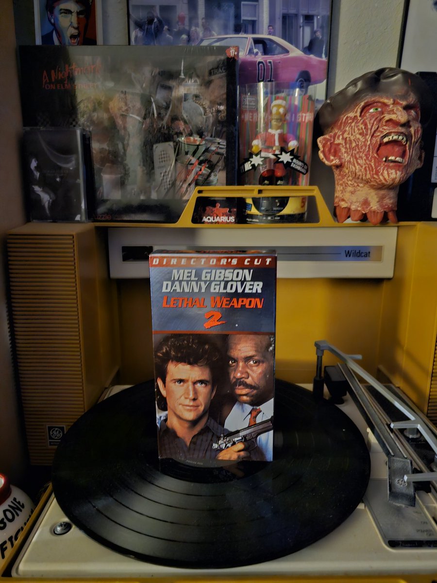durandurantulsa's tweet photo. Now showing on my 80's Fest Movie 🎬 🎞 🎥 🎦 📽 marathon...Lethal Weapon 2 (1989) on glorious vintage VHS 📼! #movie #movies #actionadventure #LethalWeapon #LethalWeapon2 #RichardDonner #RIPRichardDonner #MelGibson #DannyGlover #TraciWolfe #darlenelove #stevekahan... https://t.co/tNWNnmSAzI
