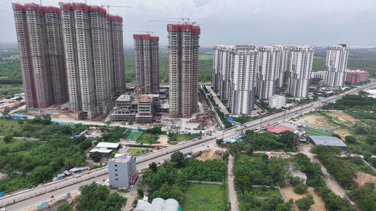 My home tridasa and vipina near ORR Exit 02