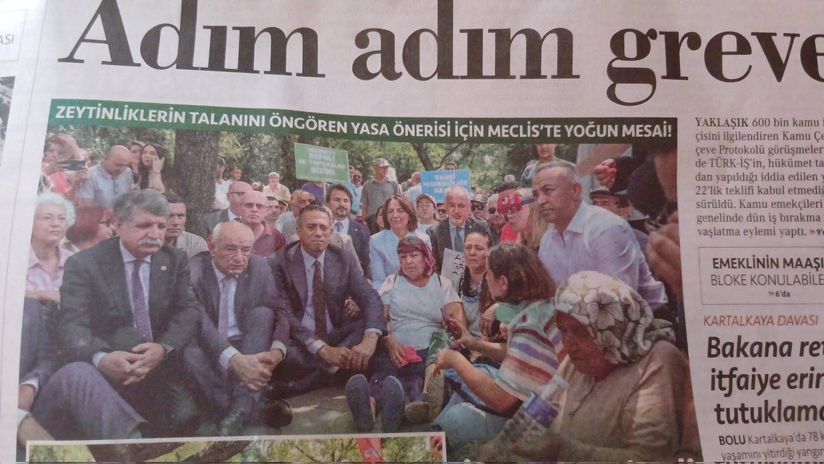 Zeytinliklerin talanını değil ülkenin talanını öngören yasa! Memleket devasa bir maden ocağı olacak! Allah aşkına durumun ciddiyetinin farkına varın, memleket ay yüzüne dönmek üzere! <a href="/cumhuriyetgzt/">Cumhuriyet</a> #ToprağımızıVermiyoruz