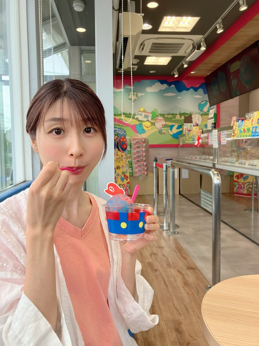 _mn327's tweet image. 本日から発売の
サーティワンとマリオのコラボ🍨
スプーン付きで嬉しい🥄
スーパーマリオフルーツサマーソルベ
めっちゃ美味しかった🥸🍎💓