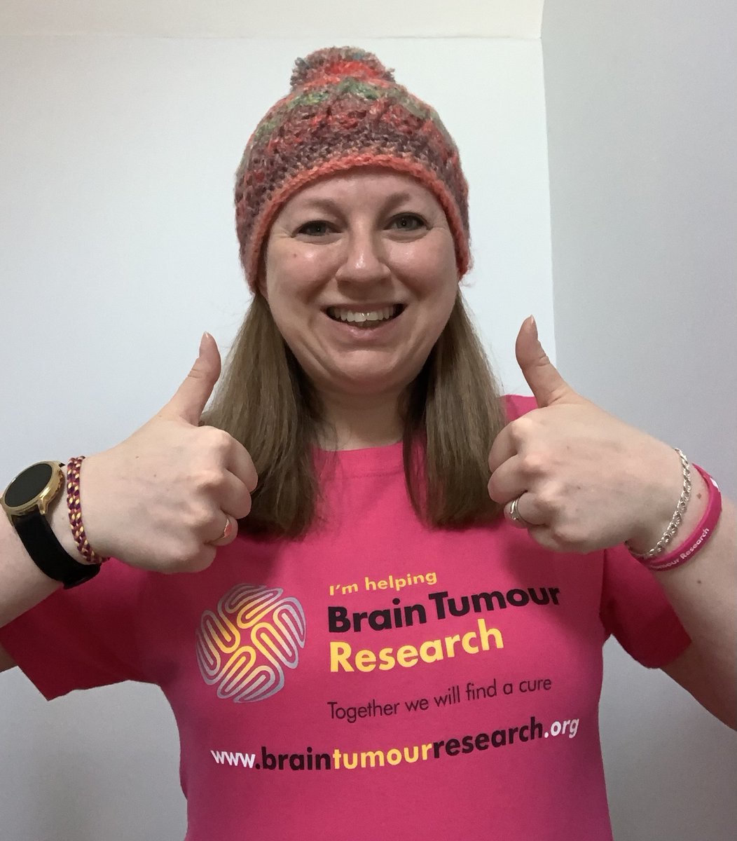 braintumourrsch's tweet image. Good luck to our incredible Dragon Boat Race team tomorrow! 🚣♀️
Led by glioblastoma patient Cat Heald, this amazing crew will be racing at the Milton Keynes Dragon Boat Festival to help fund vital research into brain tumours. 💛
Cat was diagnosed with a glioblastoma in 2020 and…