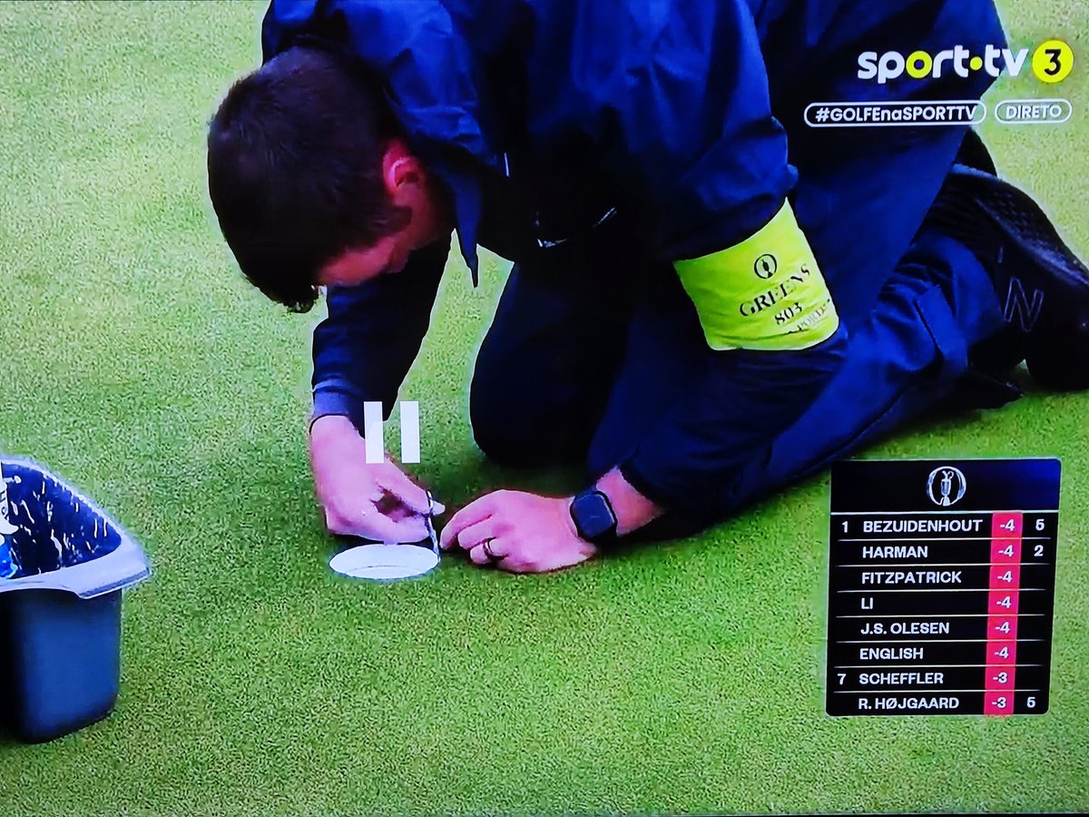 Perfection 🕳️⛳🏌️

Appreciate the greenkeepers!

#theopen2025 #theopenportrush