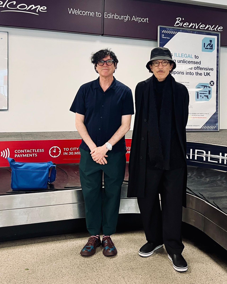 sparksofficial's tweet image. Hi again Scotland! See you tonight at @edinplayhouse !