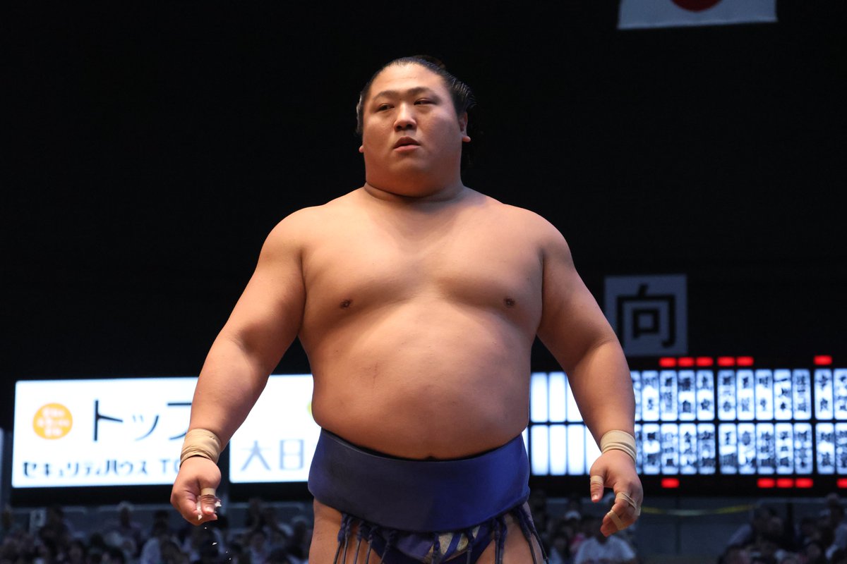 六日目の様子＞ 幕内取組 #若隆景（3勝3敗）寄り切り #欧勝馬（1勝