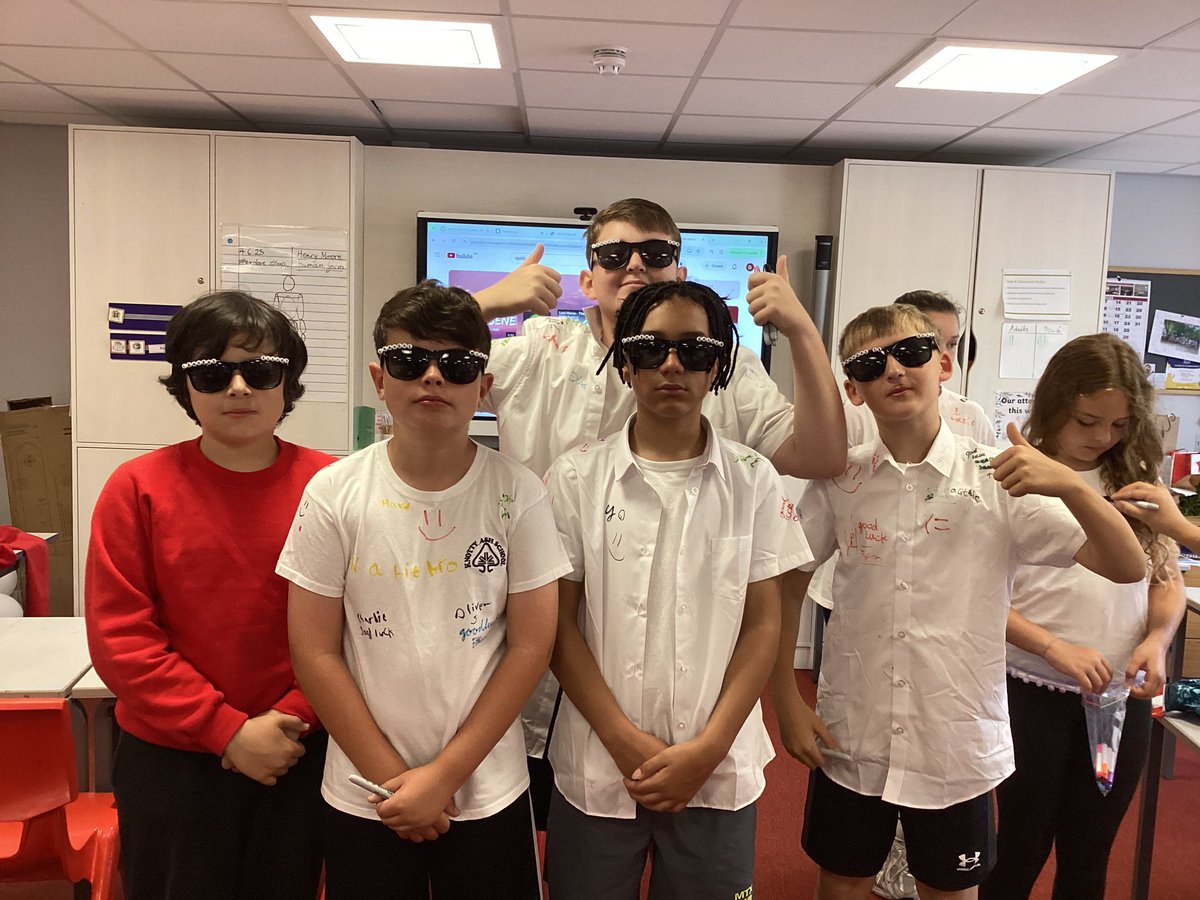 AshKnotty's tweet photo. A lovely, emotional morning signing shirts for year 6 #2025leavers #classof2025 https://t.co/8uYoqwGLbe