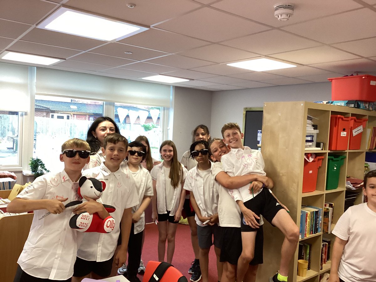 AshKnotty's tweet photo. A lovely, emotional morning signing shirts for year 6 #2025leavers #classof2025 https://t.co/8uYoqwGLbe