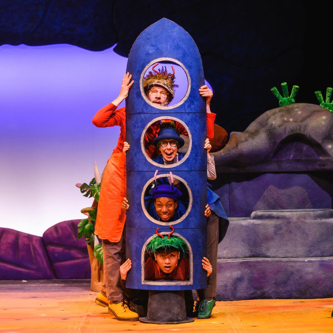 NimaxTheatres's tweet image. The Smeds and The Smoos opens today at the Lyric Theatre 🚀
Take a look at the ★★★★★ 'tour-de-force family show' (ONE4REVIEW) ahead of it's first performance!
🎟️ Tickets from £10: nimaxtheatres.com/shows/the-smed…
📸 Charlie Flint