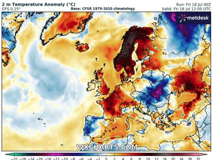 PGDynes's tweet image. Incredible temperature anomalies in the Arctic Circle — especially around Scandinavia — with temps up to 8°C above normal. Ecosystems in this region aren't accustomed to temperatures above 30 °C
At this rate, "Santa" will need sunscreen more than thermals. #ClimateCrisis #Arctic
