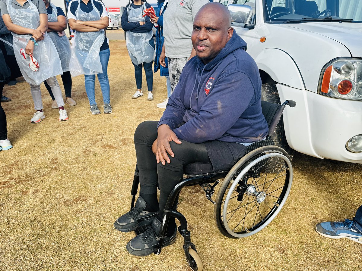 RAF_SA's tweet image. On this #MandelaDay2025, the RAF through its Corporate Social Responsibility unit is proud to partner with Wheels of Change NPO, advocating for & supporting people with disabilities. Our employees are volunteering their time & skills to make a difference in the community
#ICare²