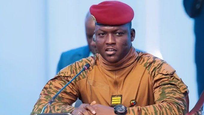 GlobalUpdates24's tweet image. 🇧🇫 BREAKING –
Ibrahim Traore says, "Election and Democracy are Western concepts. No need to waste money on them"